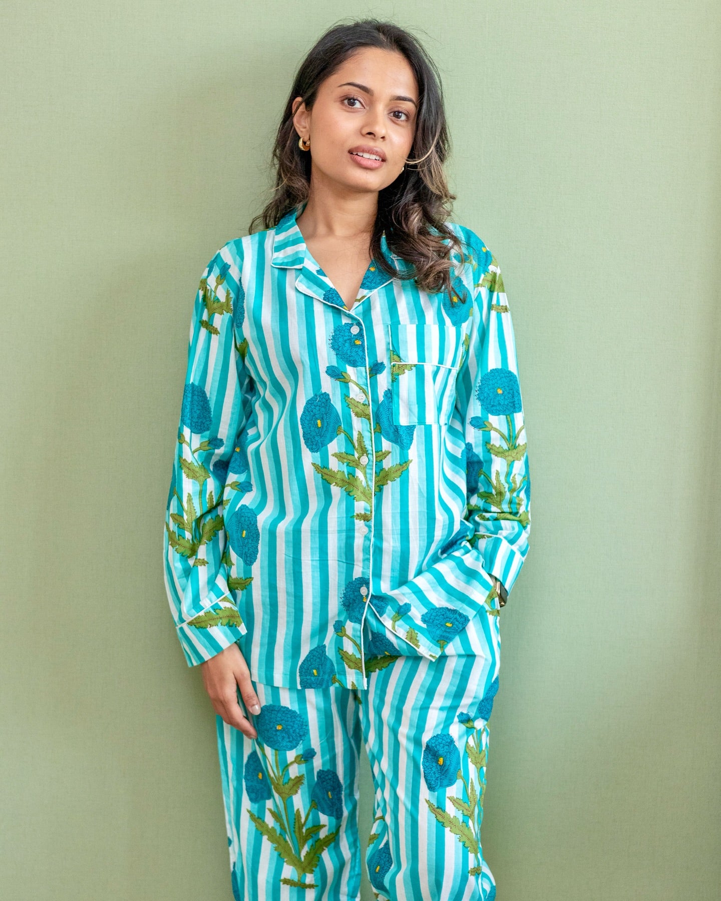 ❄️ Neel Bagh - Turquoise Floral Cotton Pajama Set