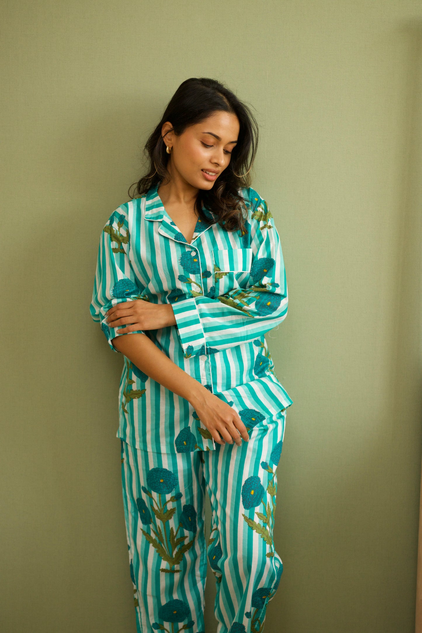 ❄️ Neel Bagh - Turquoise Floral Cotton Pajama Set