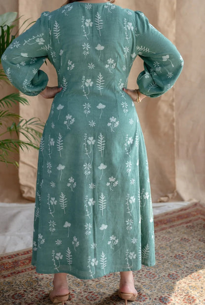 Tarini – Fern Green Dabu Print Dress