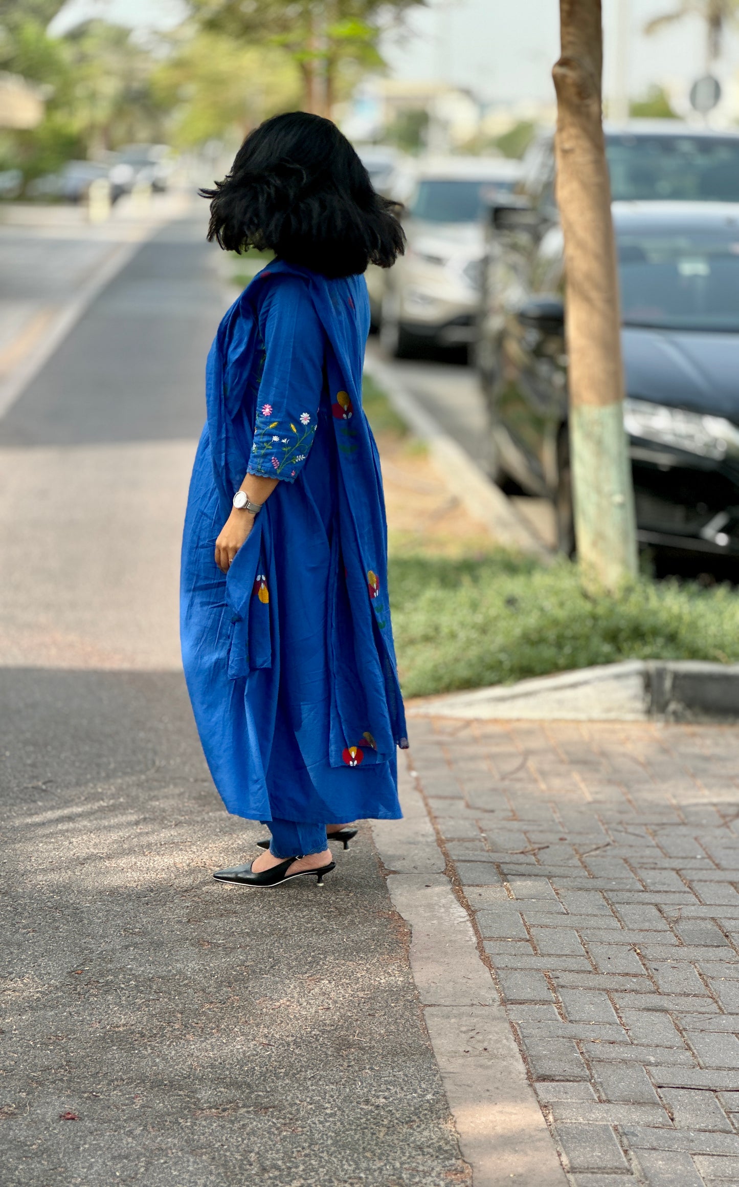 Gulbahaar – Royal Blue Floral Embroidered Anarkali Suit Set